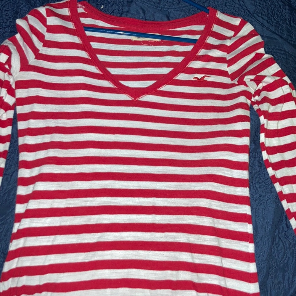 (Hollister) red and white long sleeve t